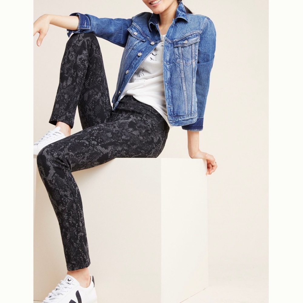 ANTHROPOLOGIE Sanctuary Snake Print Leggings